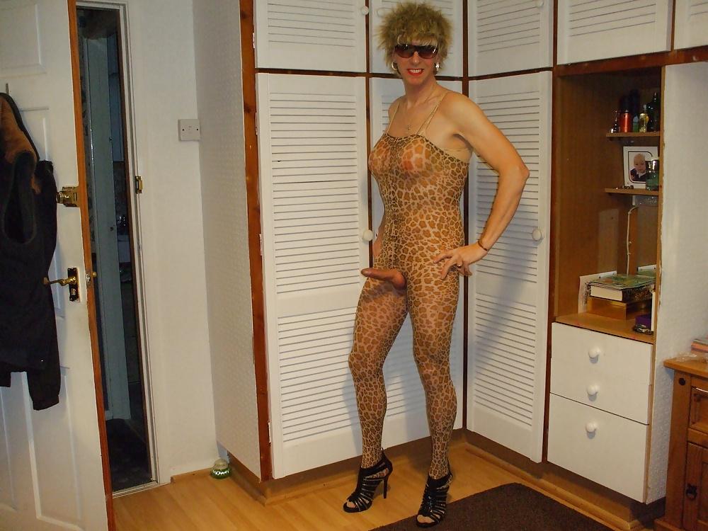 25P Leopard Body Stocking