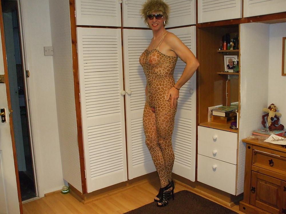 25P Leopard Body Stocking