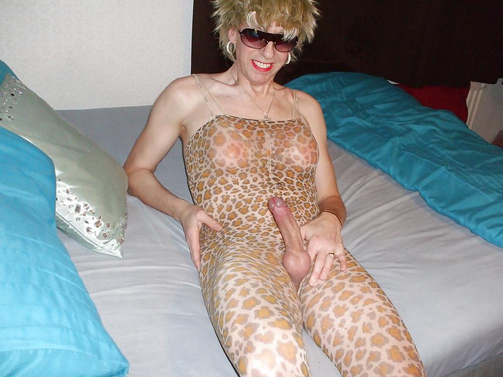 25P Leopard Body Stocking