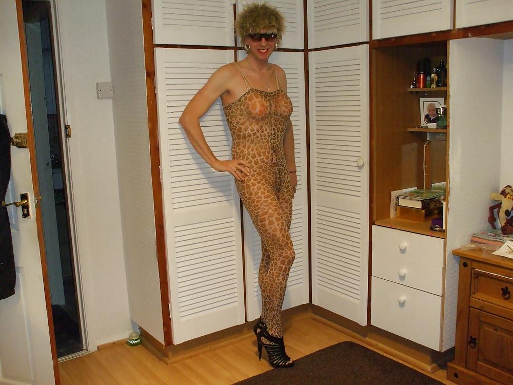 25P Leopard Body Stocking