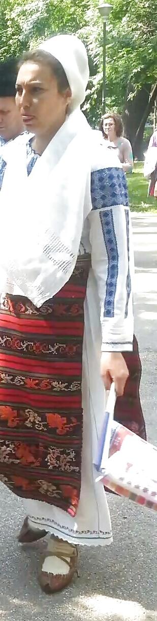 25P Spy sexy teens traditional romanian -dornice de pula