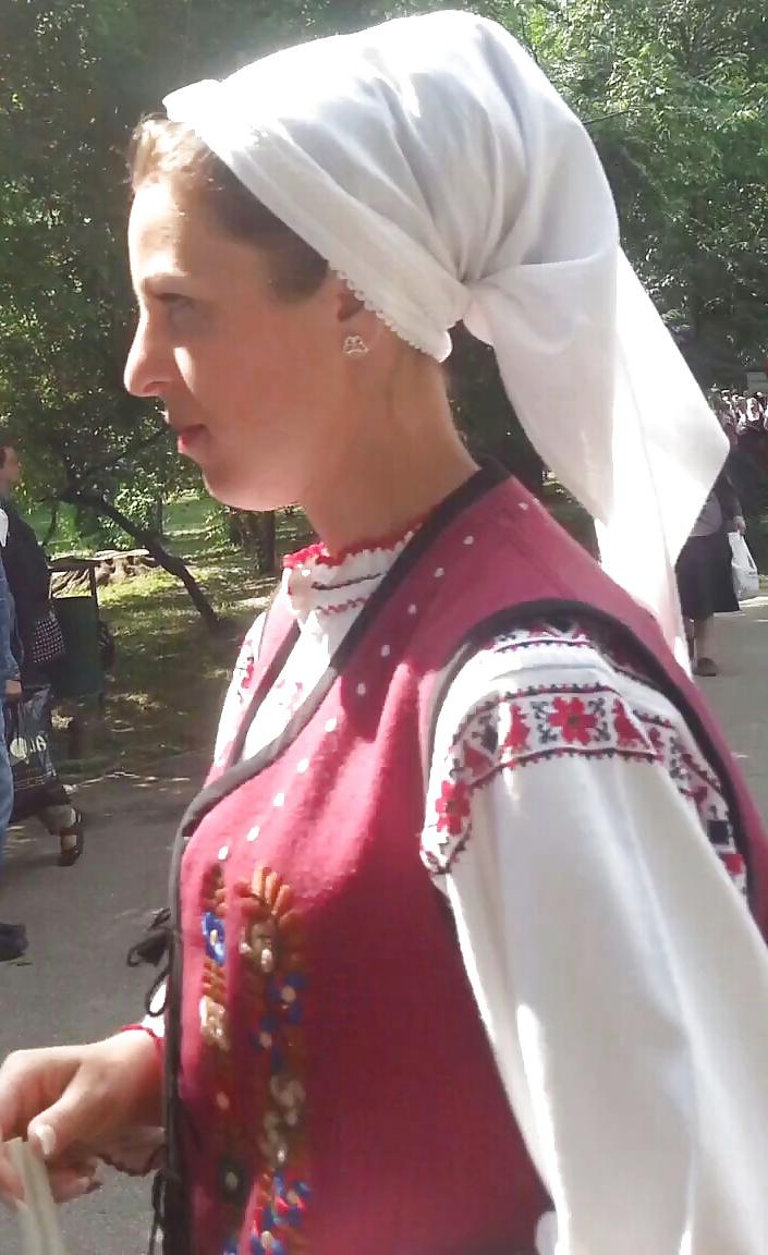 25P Spy sexy teens traditional romanian -dornice de pula