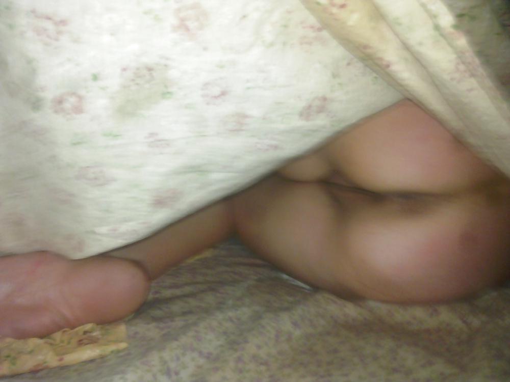 25P Two russian whores feet
