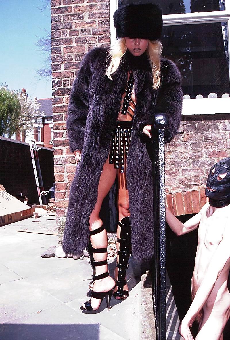25P Cruella Mistress