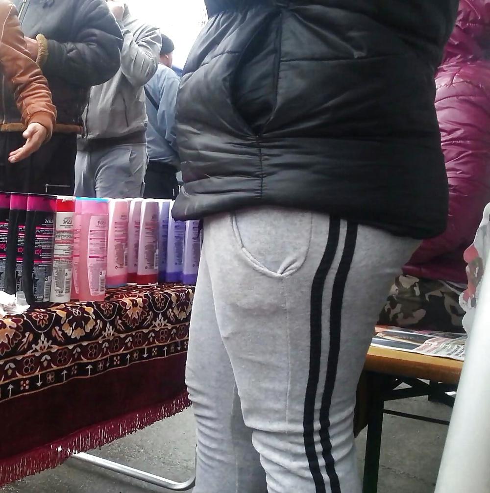 25P Sexy ass old + young romanian
