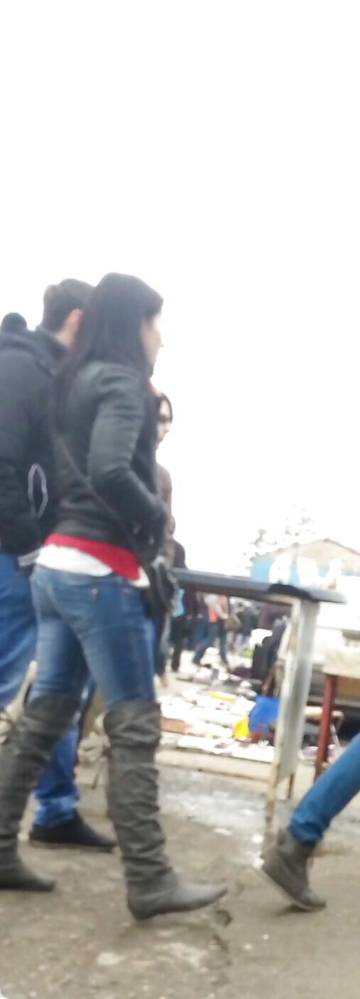 25P Sexy ass old + young romanian