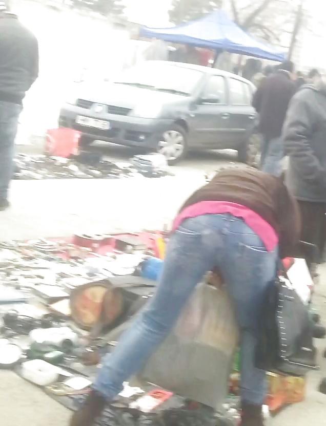 25P Sexy ass old + young romanian