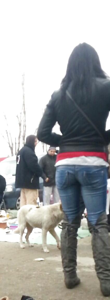 25P Sexy ass old + young romanian