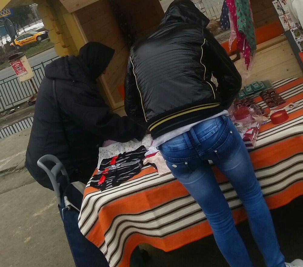 25P Sexy ass old + young romanian