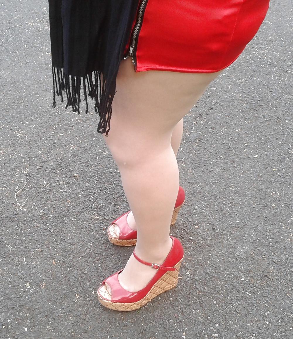 25P Flashing in the Fens in girdle and stockings