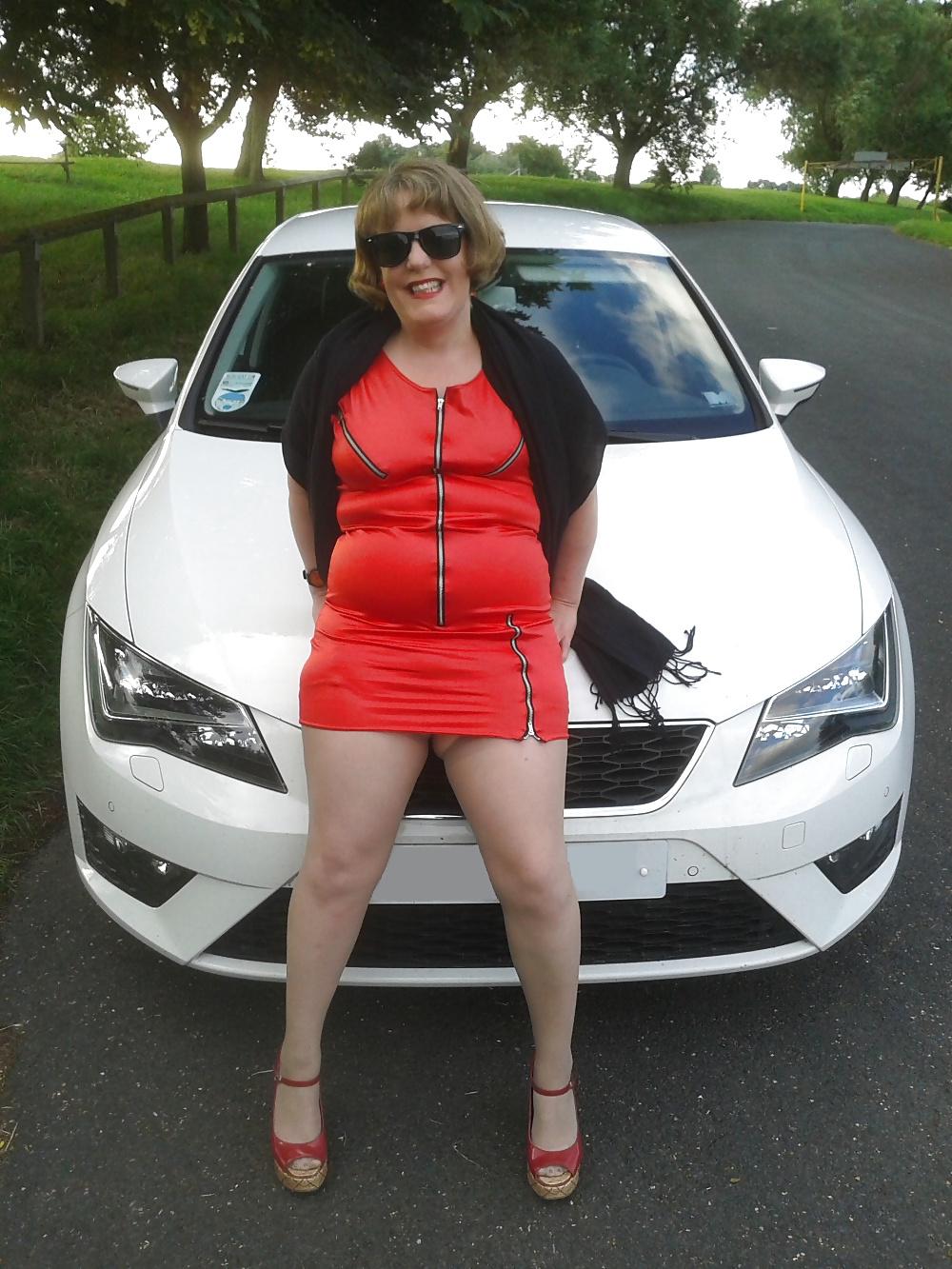 25P Flashing in the Fens in girdle and stockings