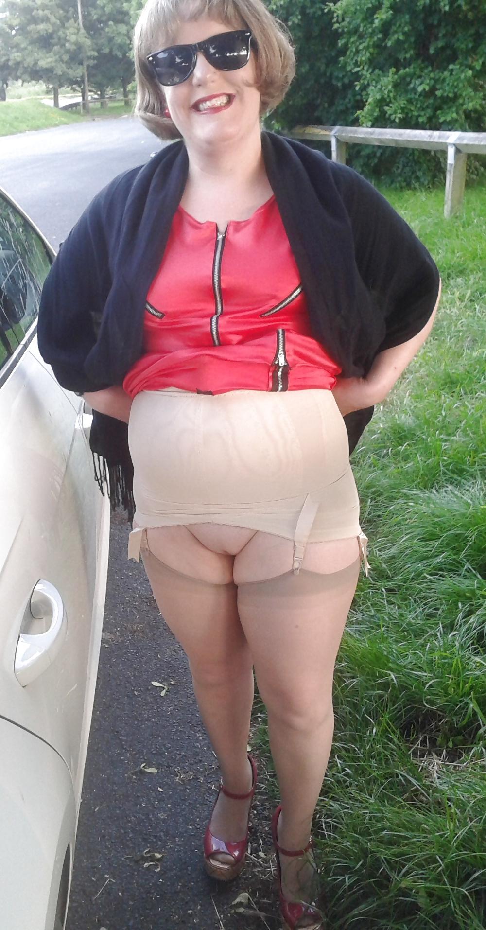 25P Flashing in the Fens in girdle and stockings