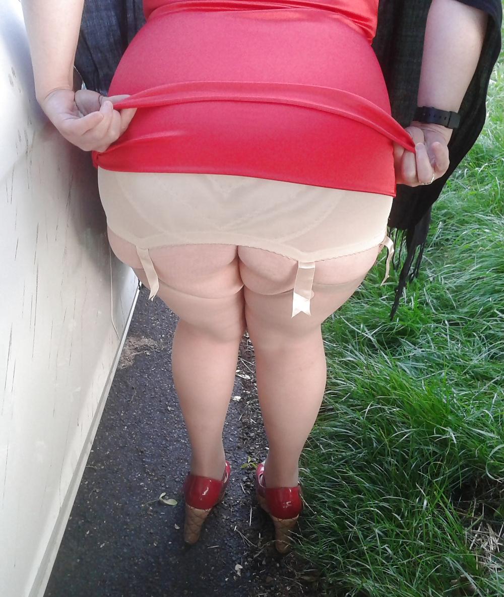 25P Flashing in the Fens in girdle and stockings