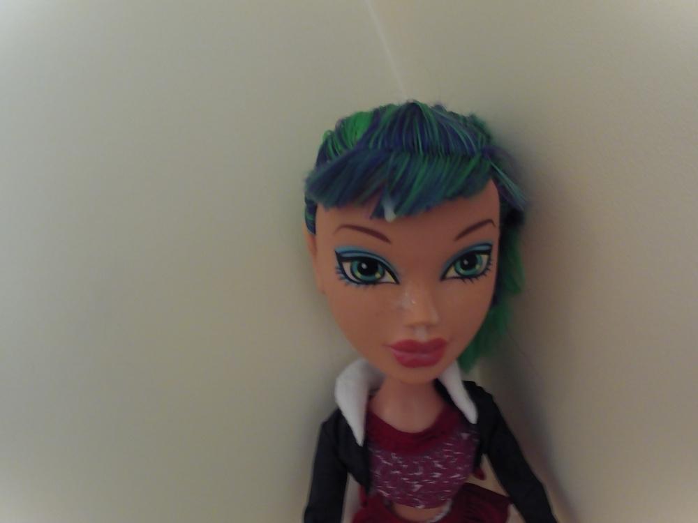 6P Gothic Angles Doll