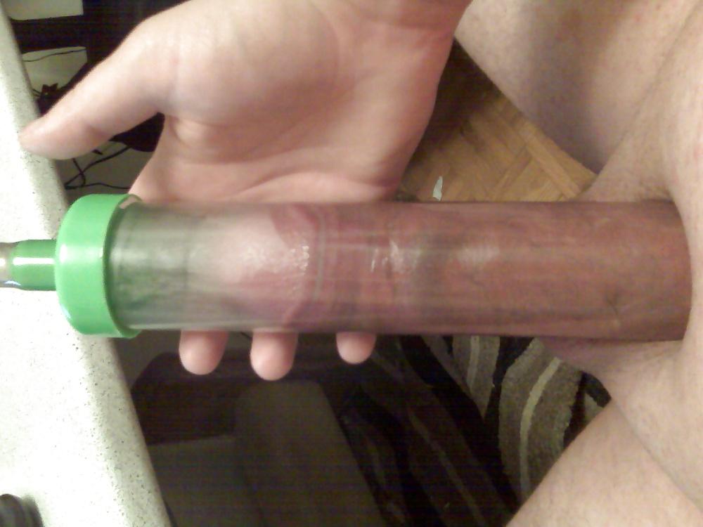5P Pumpin with my home made penis pump!