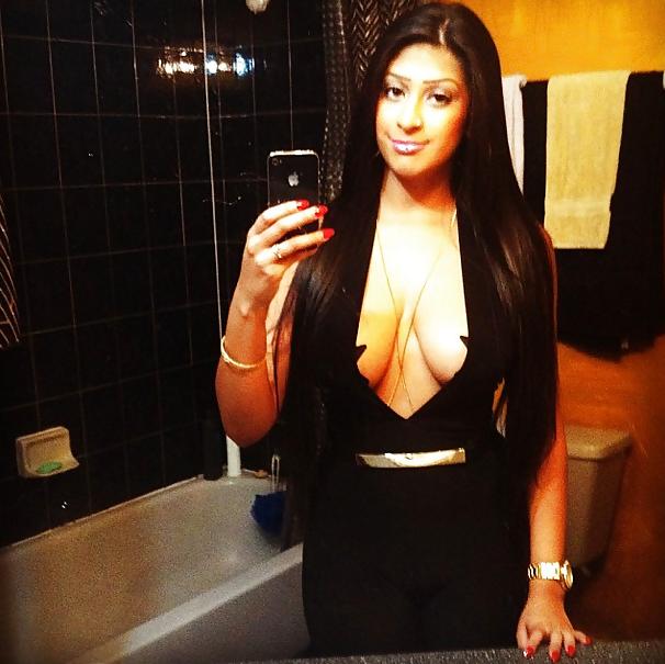 11P Bengali Canadian Chick : Nazia Rahman