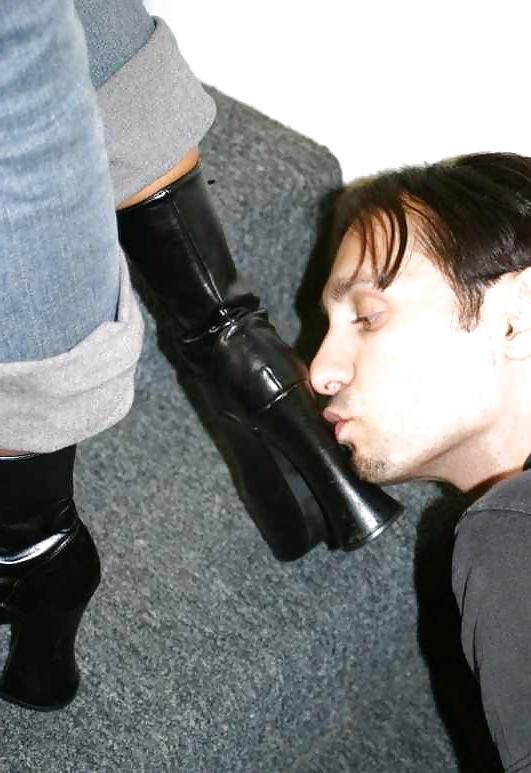 25P Stiefel Lecken