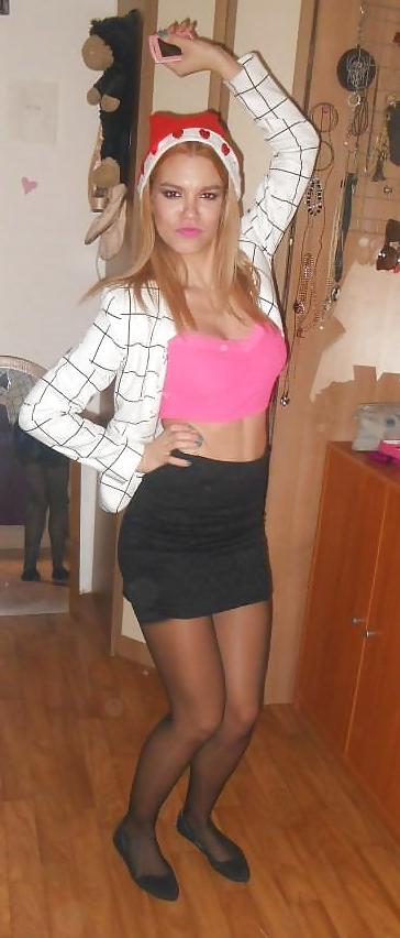 25P Serbian girls in pantyhose 4