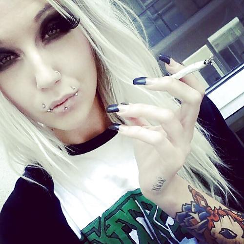 17P Sexy Nails 16