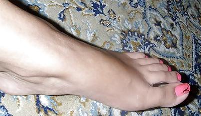 15P Persian feet