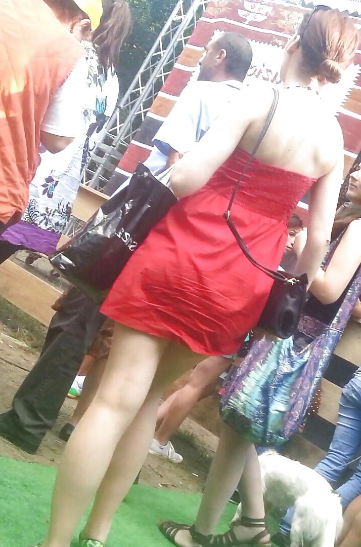 13P Spy sexy girls in red romanian - scufita rosie