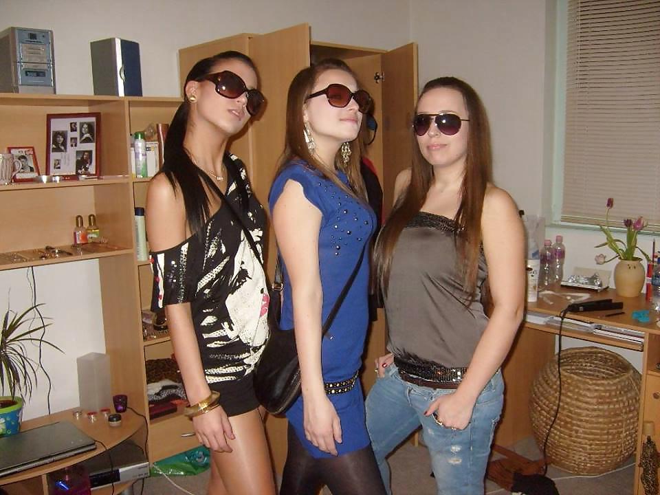 4P My sexy Friend Elif and her Girls....