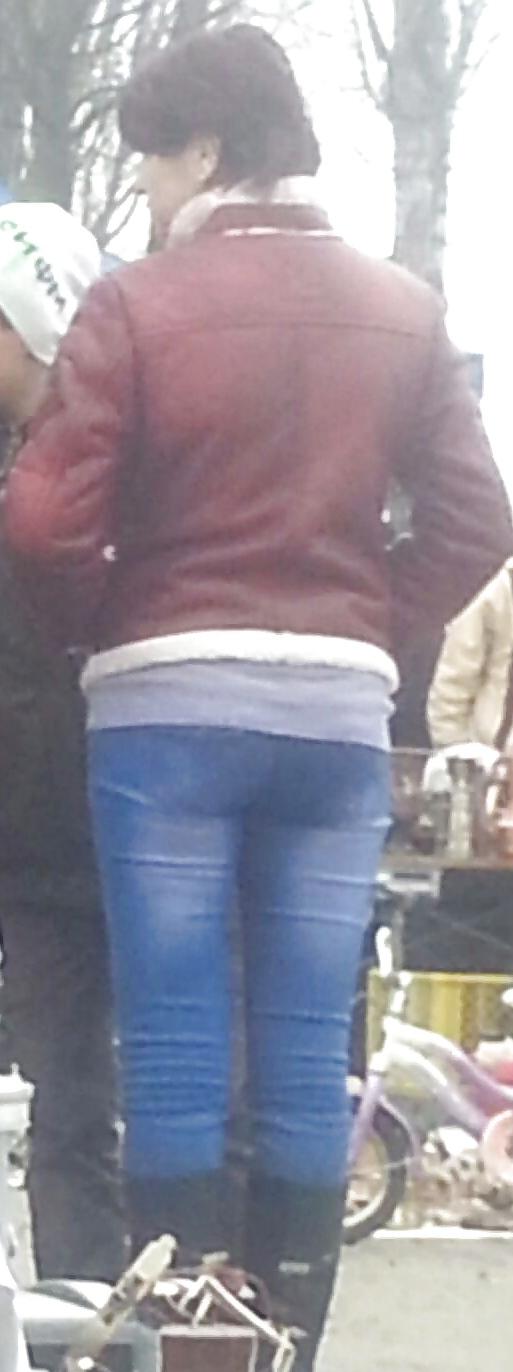20P Sexy ass old + young romanian