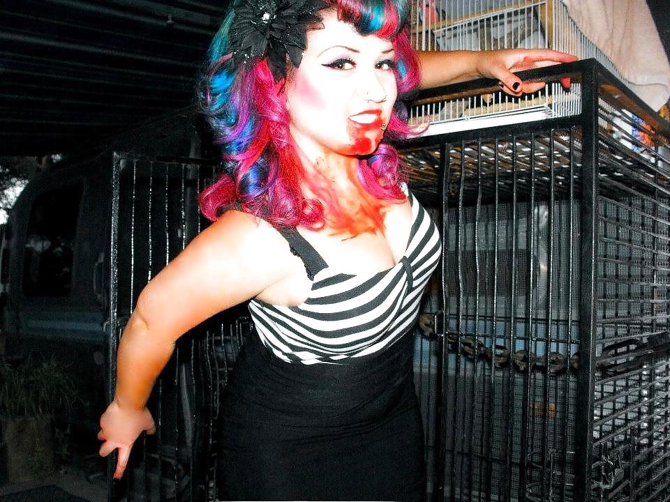 25P Sexy Pinup Girl Hannah - aka Doll Face