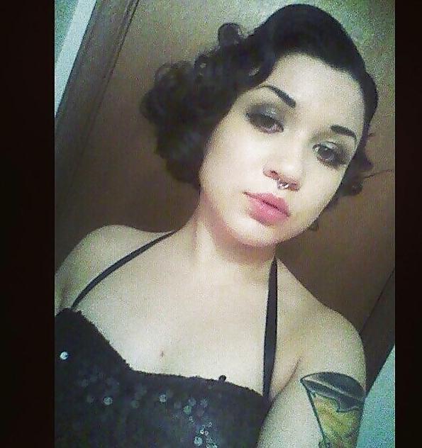 25P Sexy Pinup Girl Hannah - aka Doll Face