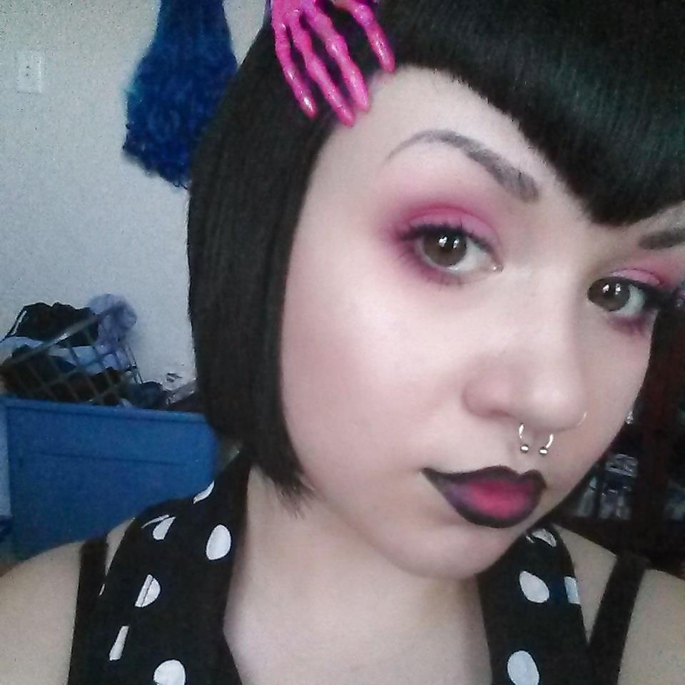 25P Sexy Pinup Girl Hannah - aka Doll Face