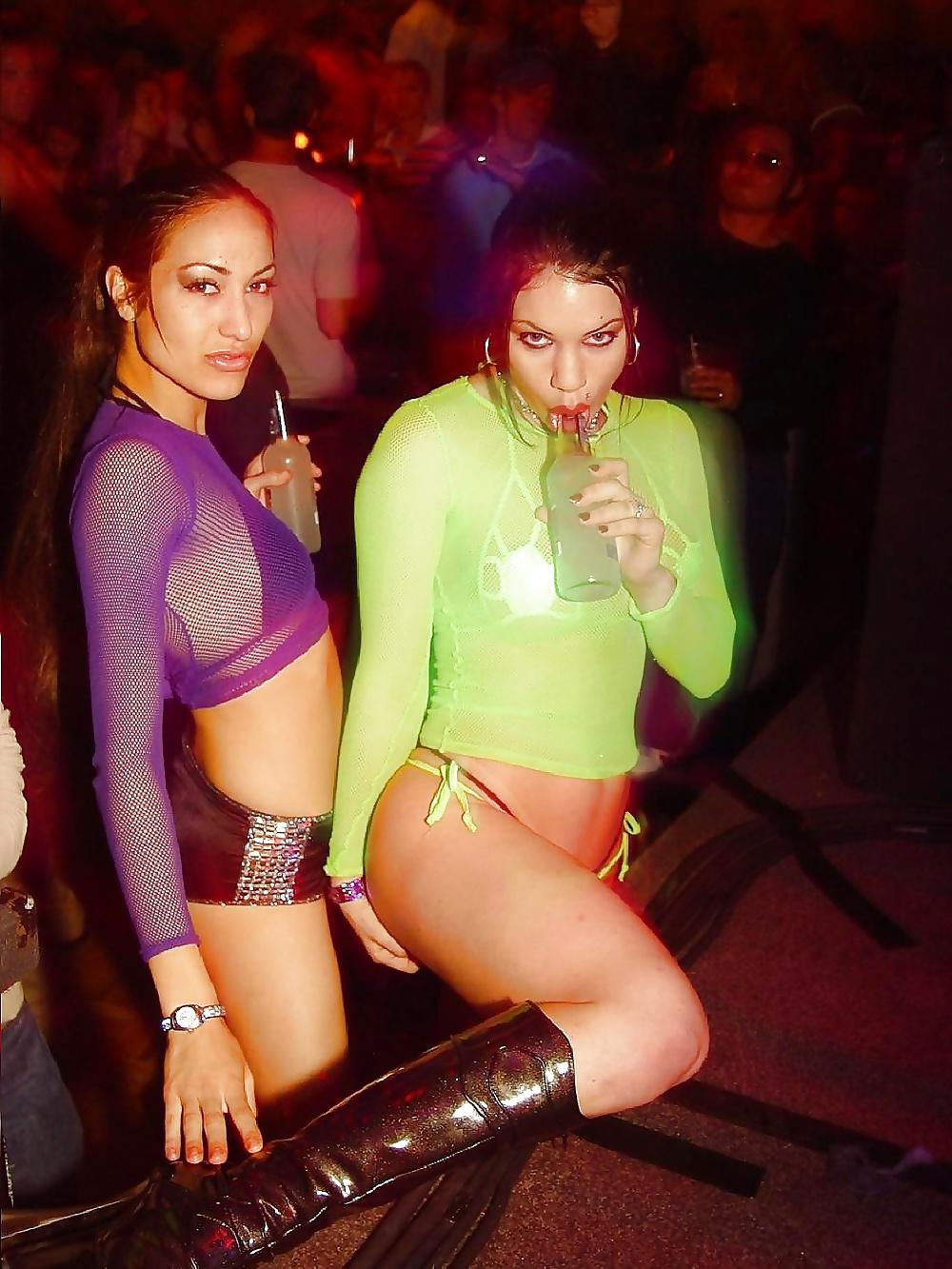 25P Wild sexy party chicks pt.6
