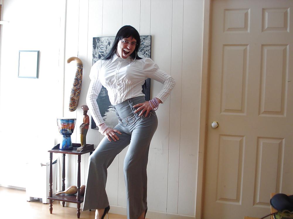 25P TS-TV-Cd Mistress Goddess and so powerful
