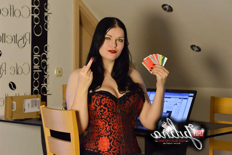 7P Das ist Lady Julina - Diverse Bilder der Herrin