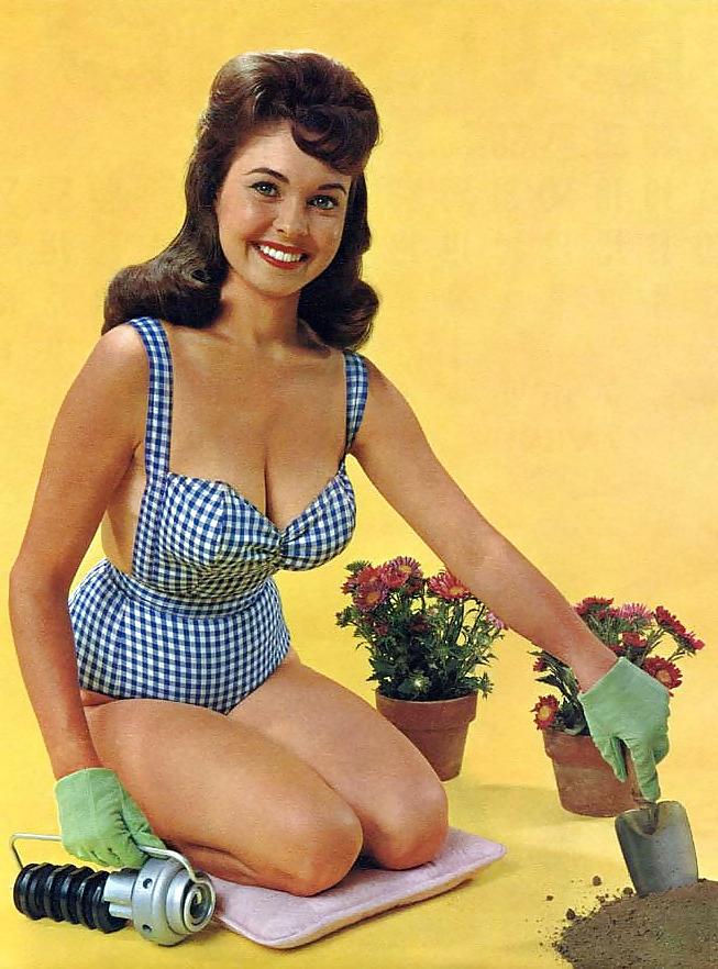 25P Vintage Ridgid Calendar Girls