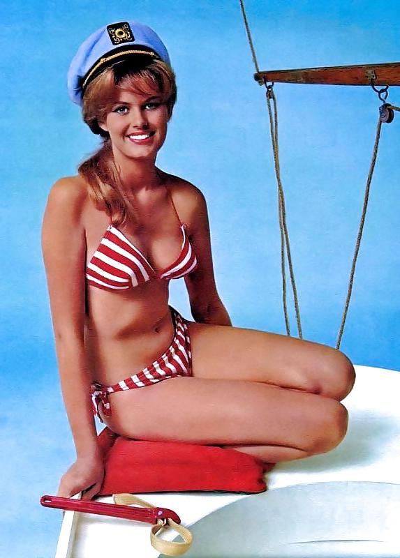 25P Vintage Ridgid Calendar Girls