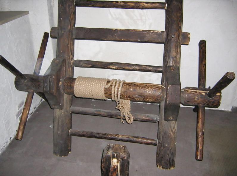 11P S-t-r-e-c-k-b-a-n-k, the medieval Torture R-a-c-k-