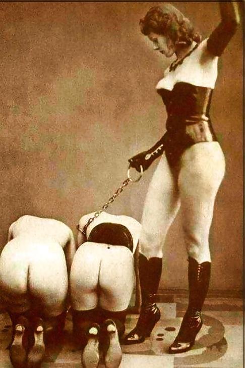 16P Vintage lady's & Chains-num-001