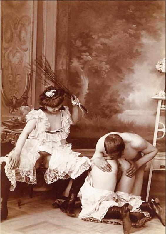 16P Vintage lady's &  Discipline-num-001