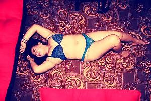 13P My sexy beautiful friend.. 