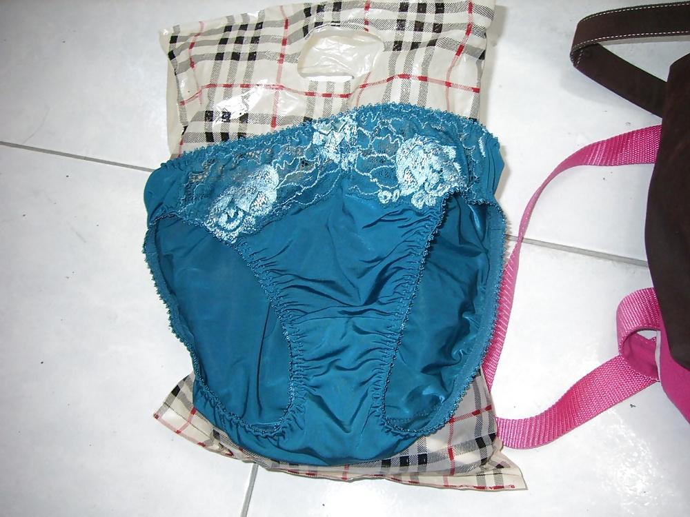 13P Friend's panties