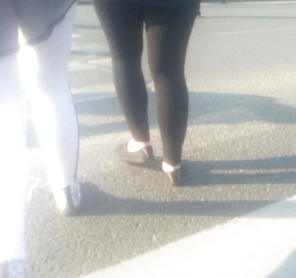 8P Sexy teens feet and ass romanian