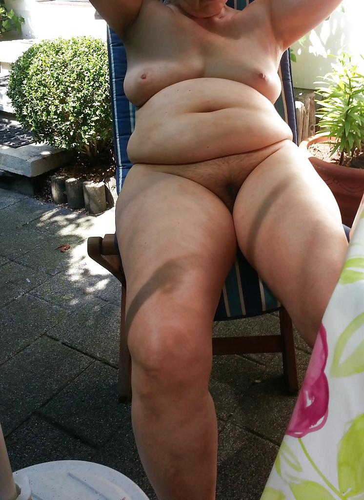 14P My wife secretly in panty and naked