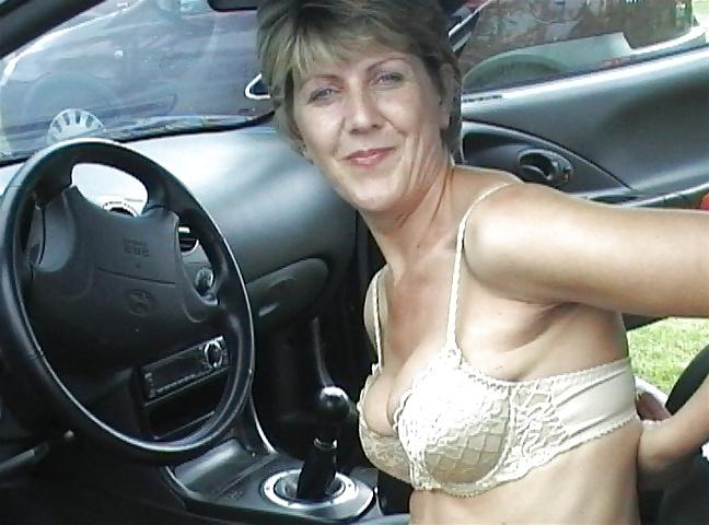25P The lovely Sara picture album 3.