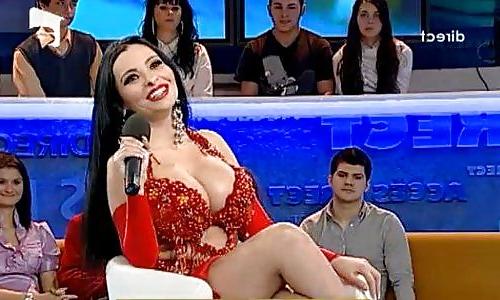 16P Stars romanian feet, boobs, upskirt