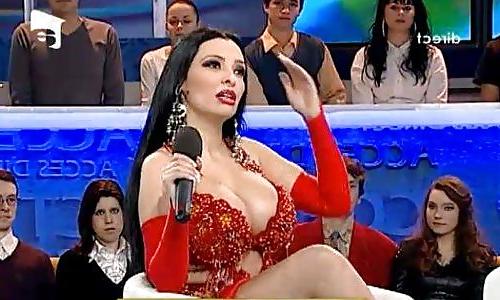16P Stars romanian feet, boobs, upskirt