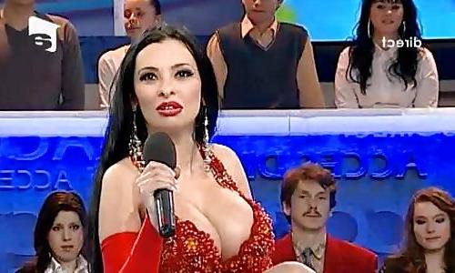 16P Stars romanian feet, boobs, upskirt