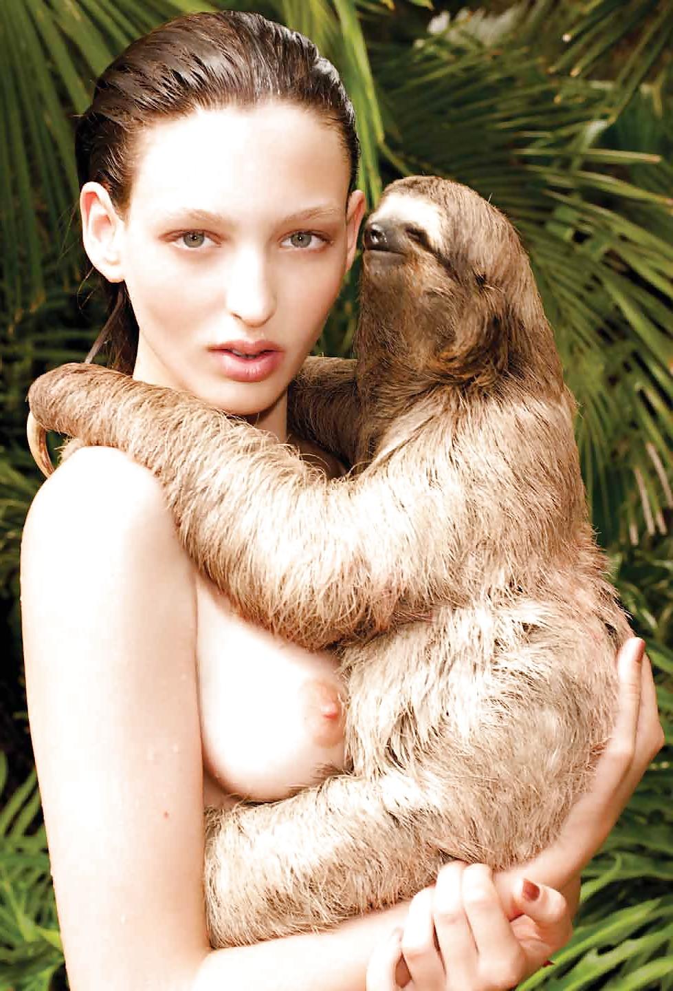 25P Pirelli Calendar