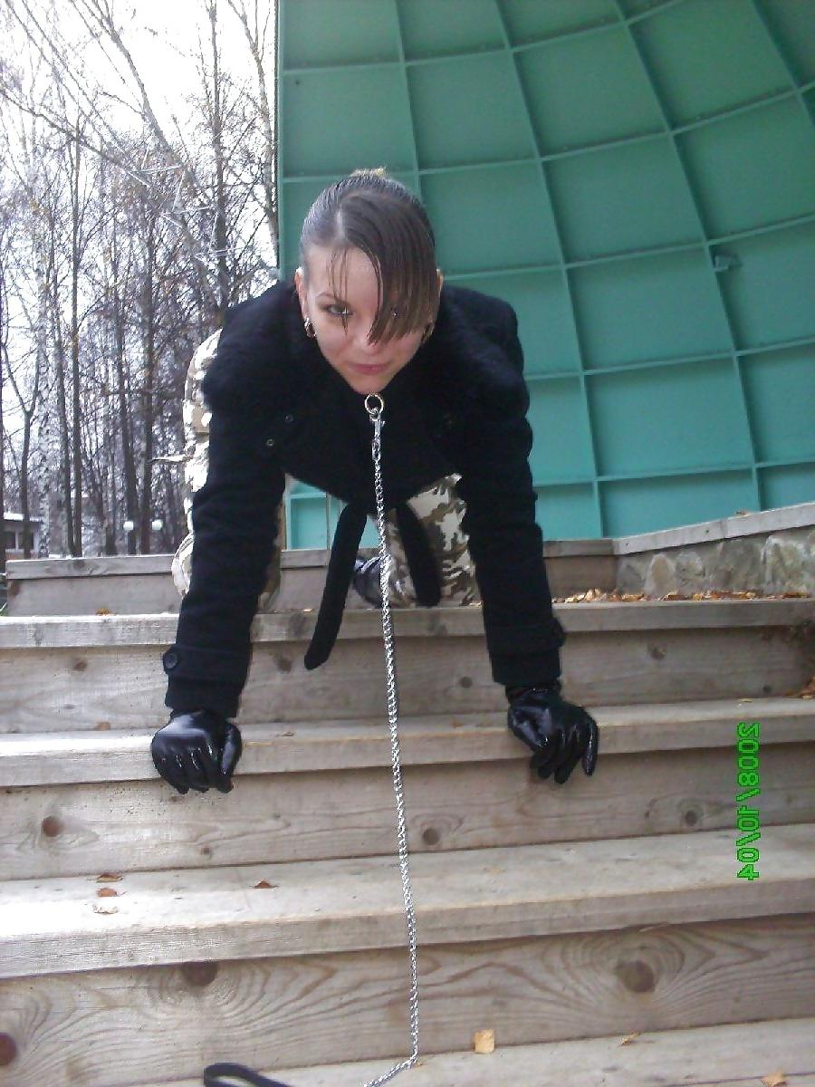 25P Girls on Leashes