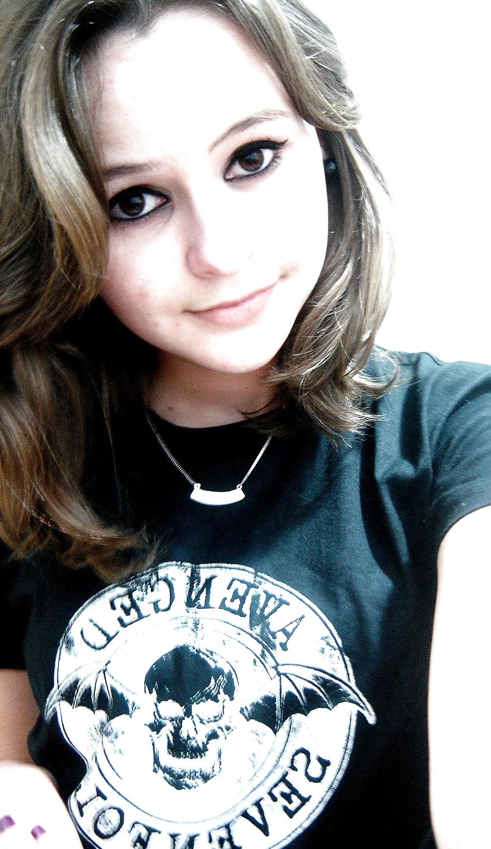 20P Facebook Friend - Bruna