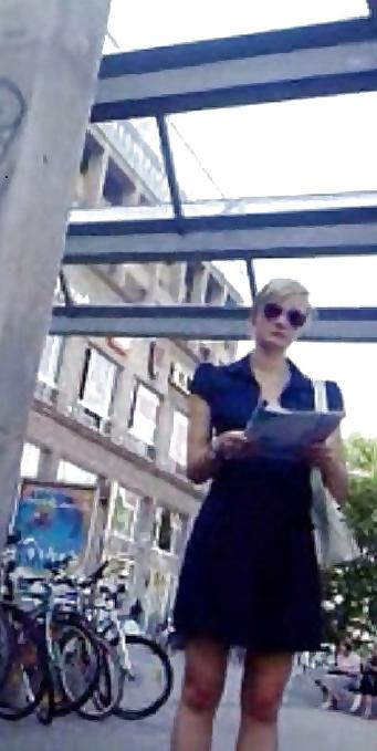 7P Upskirt: Out on the Town